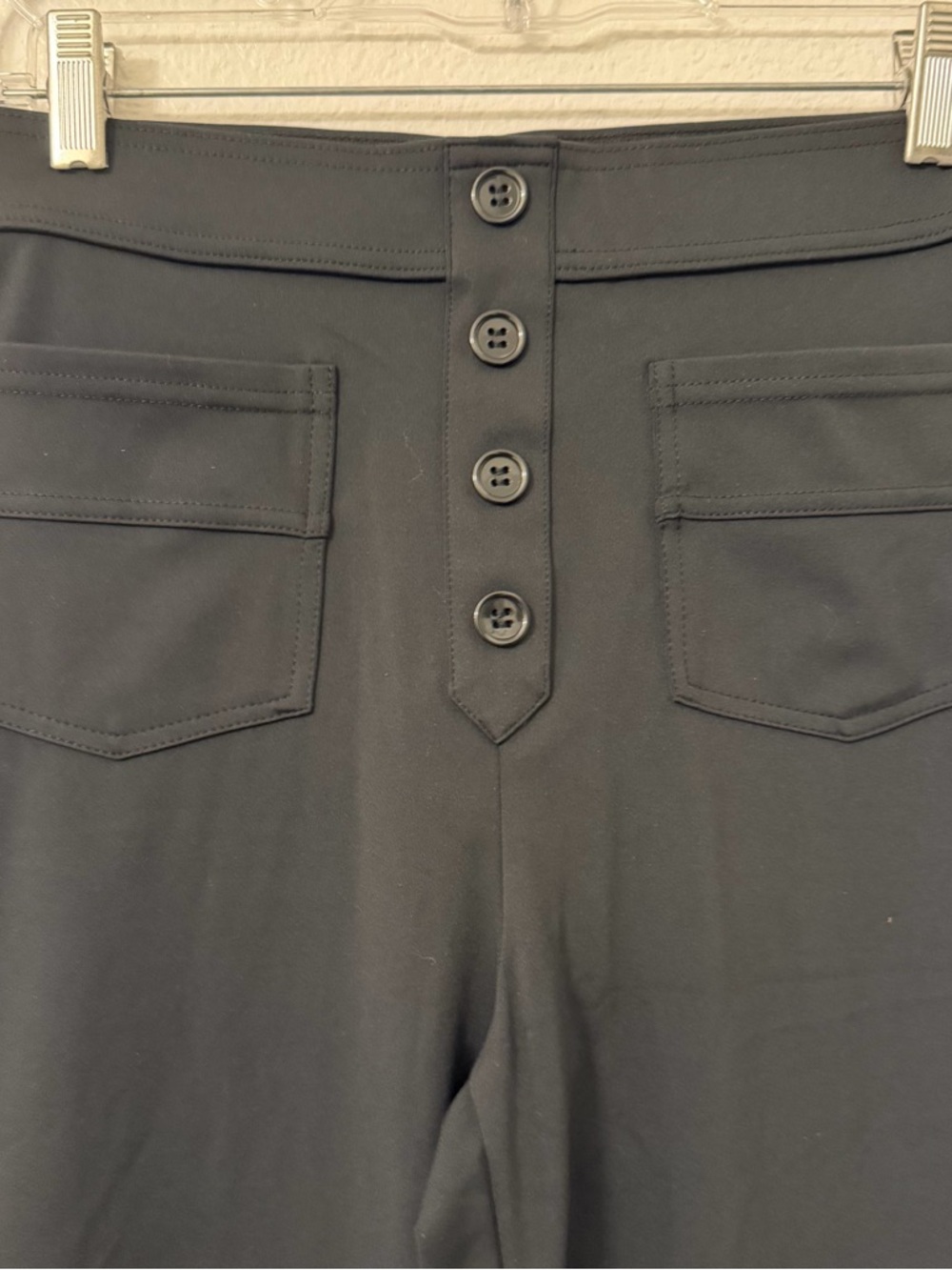 HALARA Black Button-Front High-Waist Pants